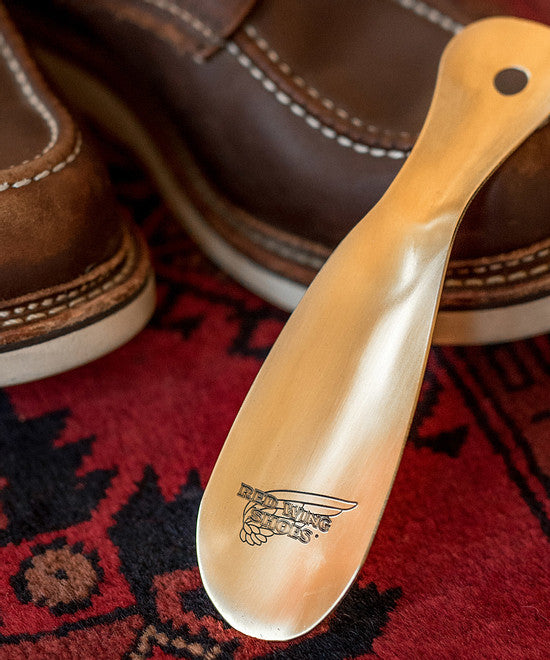 Red wing metal shoe horn outlet